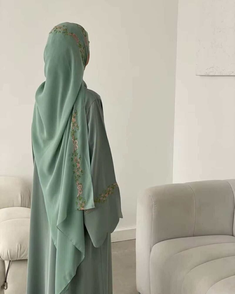 Flora Belle Embroidered Abaya Set - Image 3