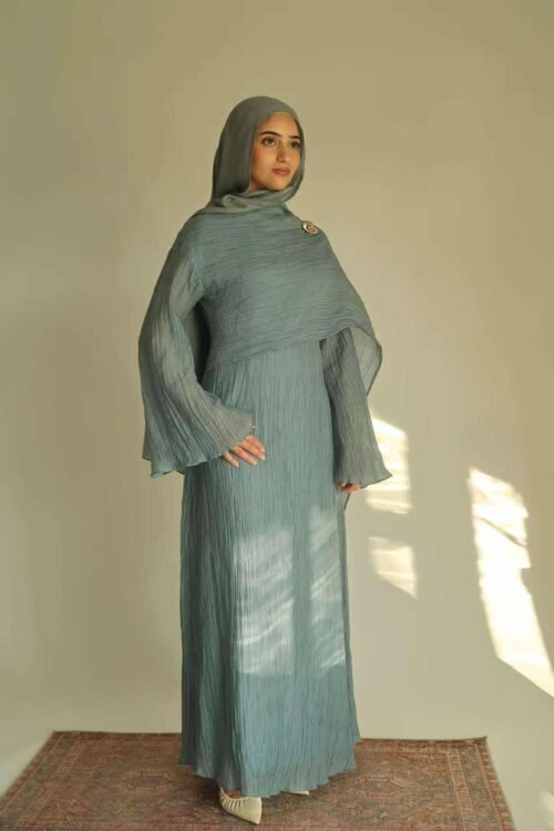 Crinkle Charm Cape Dress with Brooch