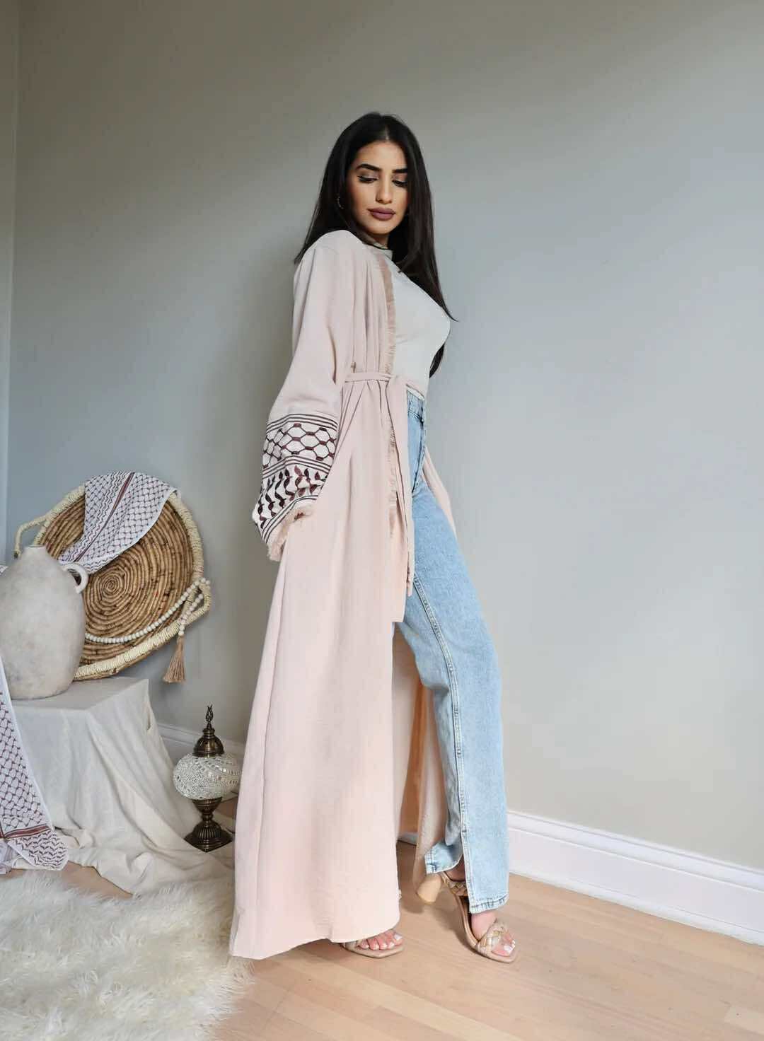 Palestine Tassel Heritage Abaya - Image 2