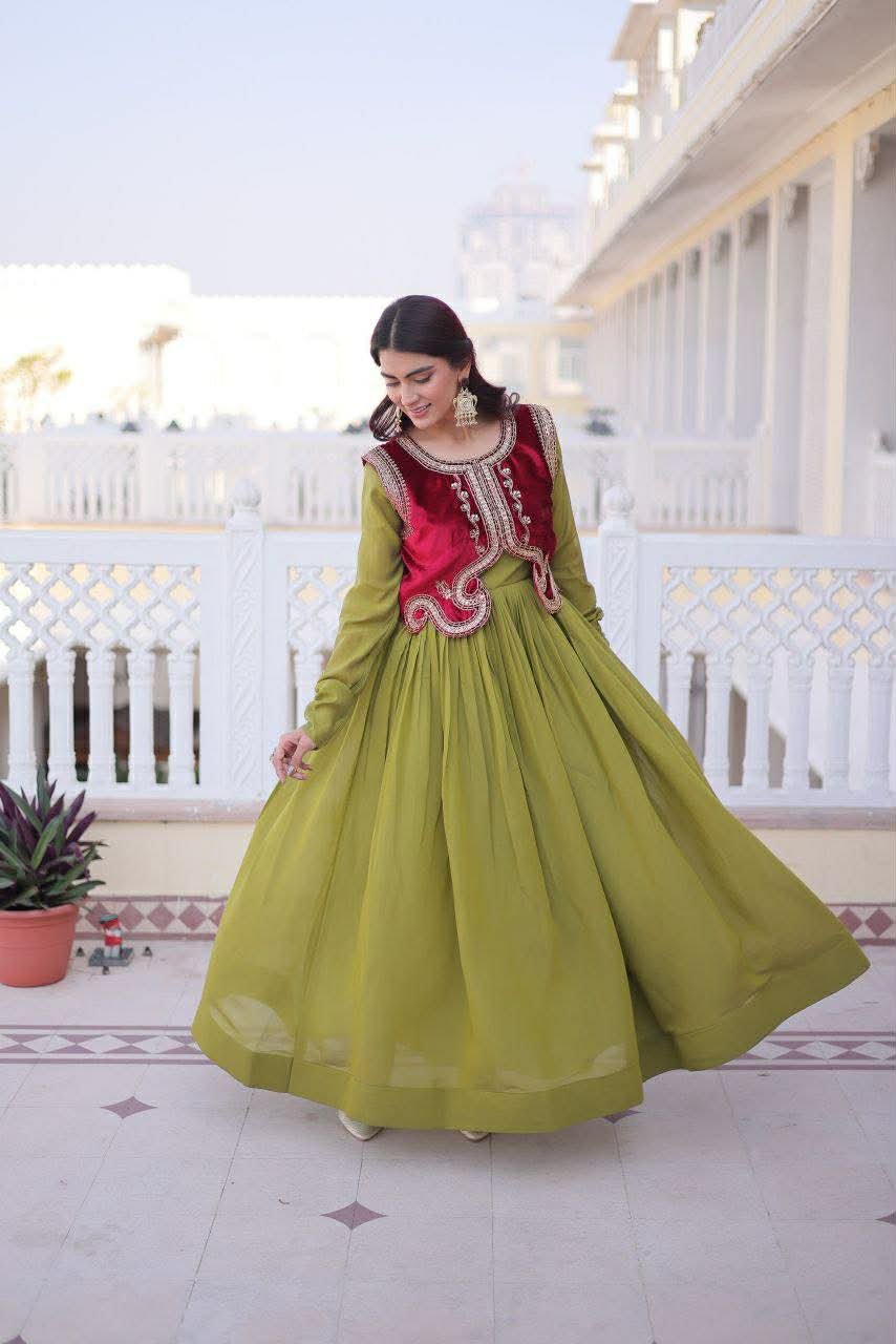 Gulnaar Noor Gown with Vest - Image 4