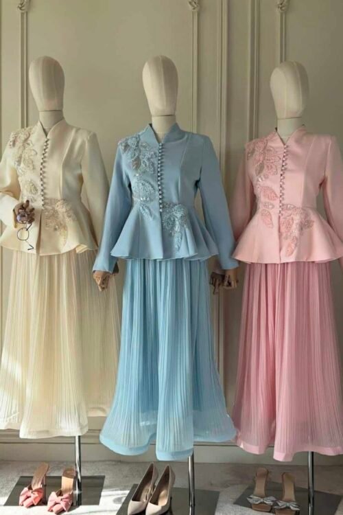 Leaf Beaded Blazer & Pleated Skirt Set