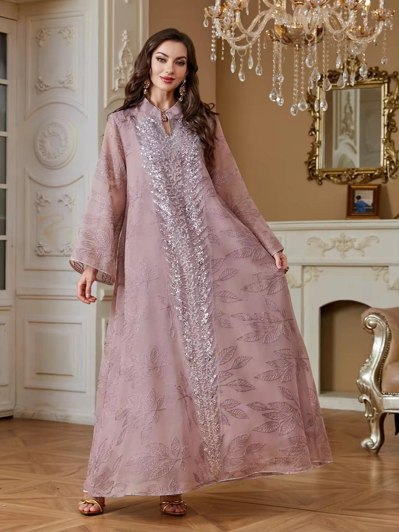 Verdan Leaf Embroidered Abaya