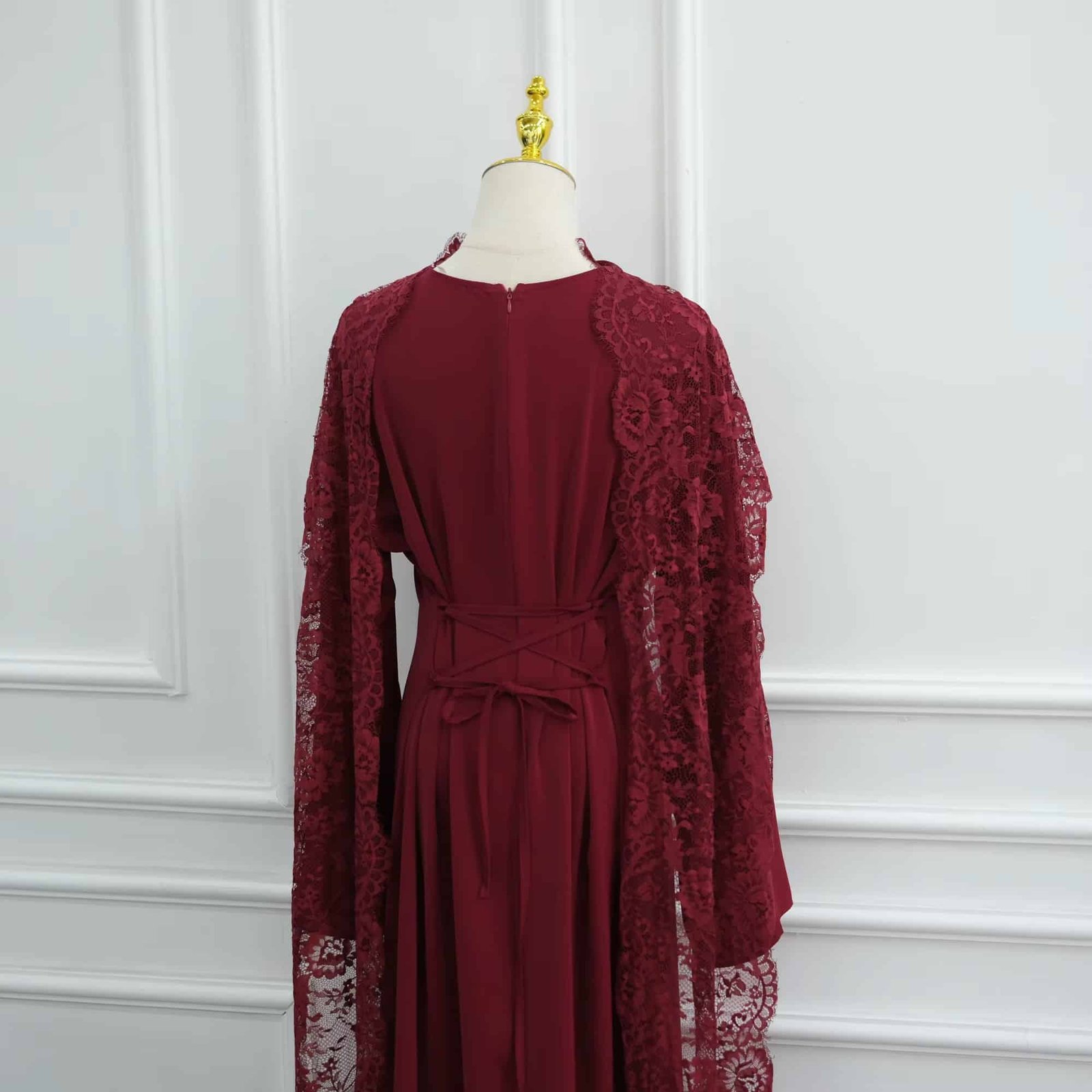 Noirelle Lace Cape Nida Dress - Image 2