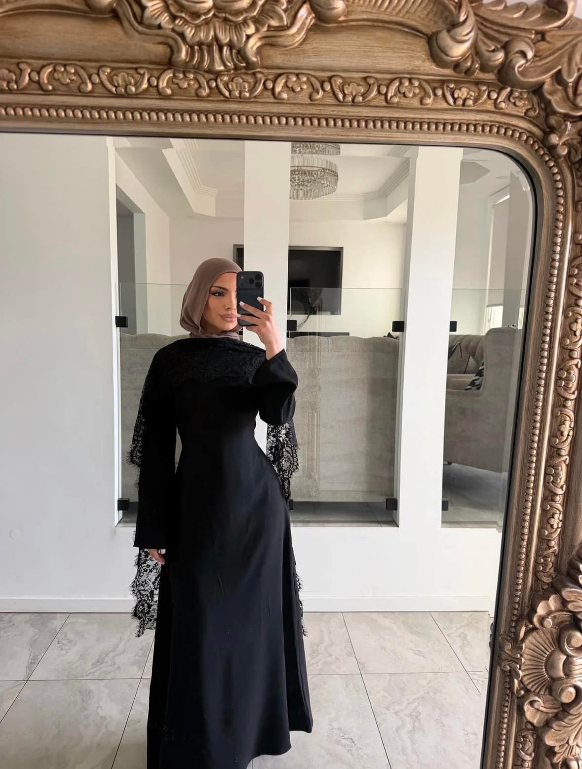 Noirelle Lace Cape Nida Dress